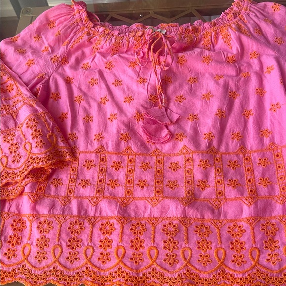 Hale Bob Los Angeles 
Off-shoulder Boho Top - Picture 2 of 8